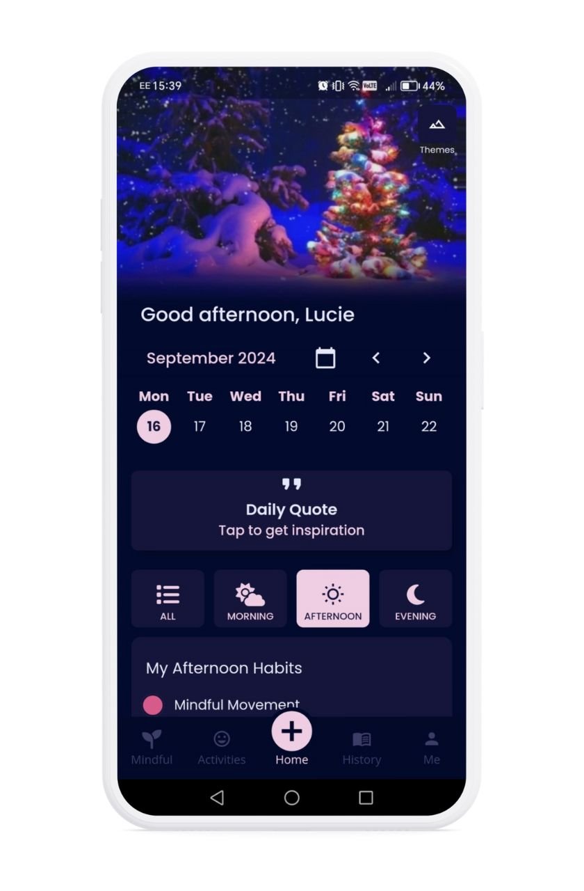 Risefully app showcasing the Christmas tree theme.